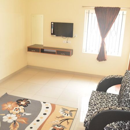 Jp Nivaas Guest House Mayiladuthurai Zewnętrze zdjęcie