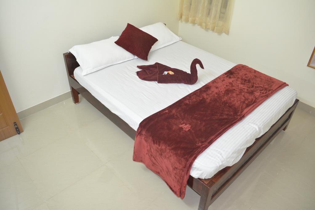 Jp Nivaas Guest House Mayiladuthurai Zewnętrze zdjęcie