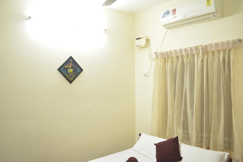 Jp Nivaas Guest House Mayiladuthurai Zewnętrze zdjęcie