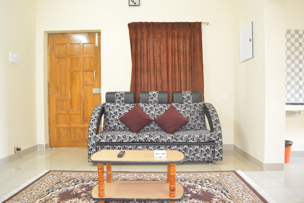 Jp Nivaas Guest House Mayiladuthurai Zewnętrze zdjęcie