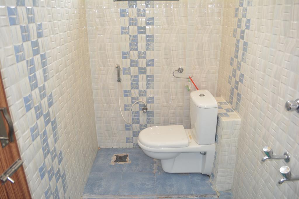 Jp Nivaas Guest House Mayiladuthurai Zewnętrze zdjęcie