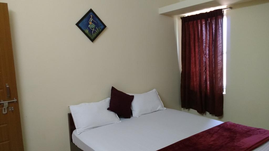 Jp Nivaas Guest House Mayiladuthurai Zewnętrze zdjęcie