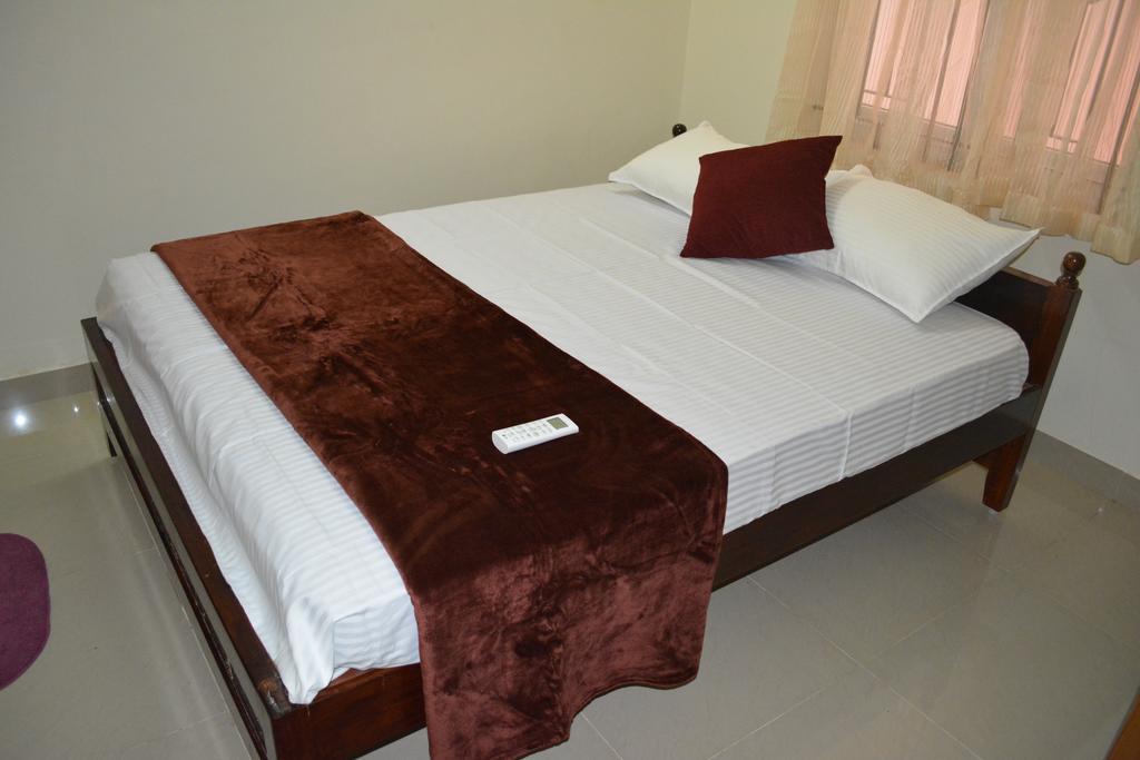 Jp Nivaas Guest House Mayiladuthurai Zewnętrze zdjęcie